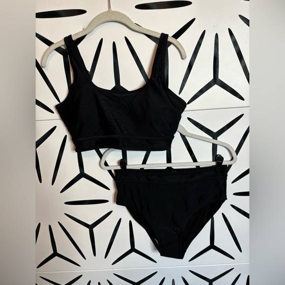 NWT BMJL Black Sporty High Waisted Bikini Two-Piece Cheeky High Cut Size L - Picture 2 of 12